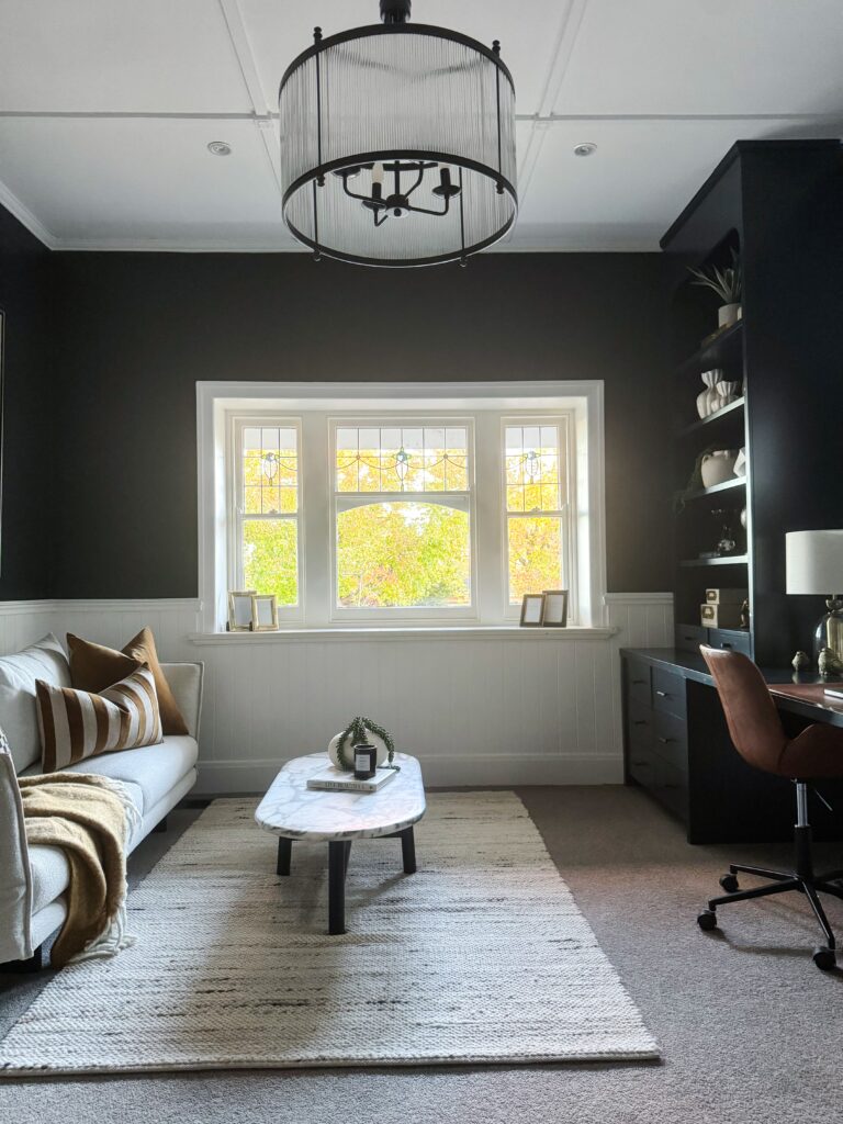 Led light glass californian bungalow