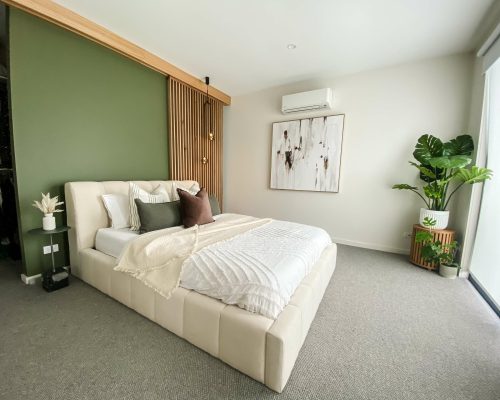 earthy tones in bedroom