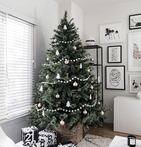 Scandinavian themed christmas tree